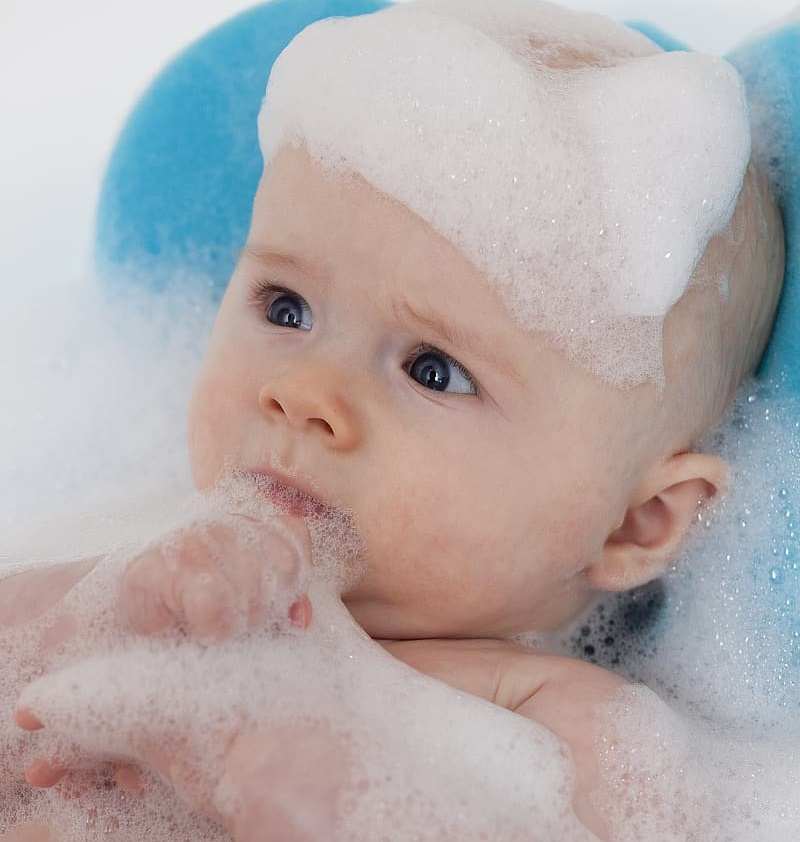 kiddiesquare-baby-in-shower