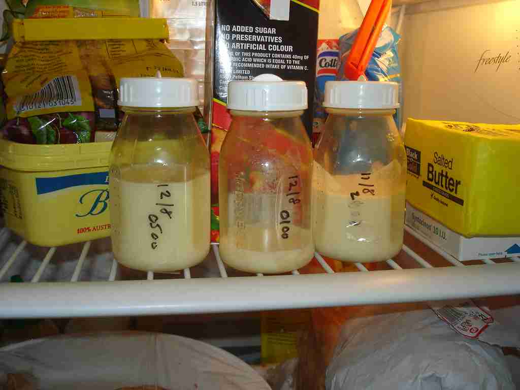storing of breast milk