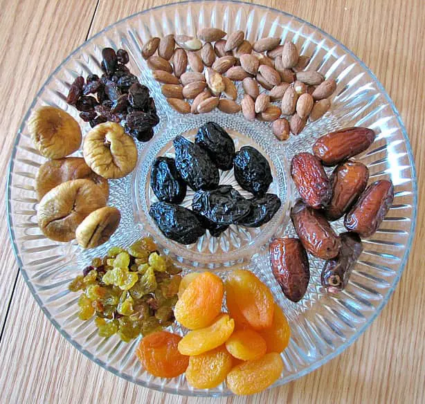 dried-fruits and nuts